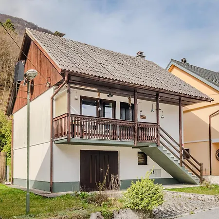 Сasa de vacaciones Hisa Lina Near Bovec